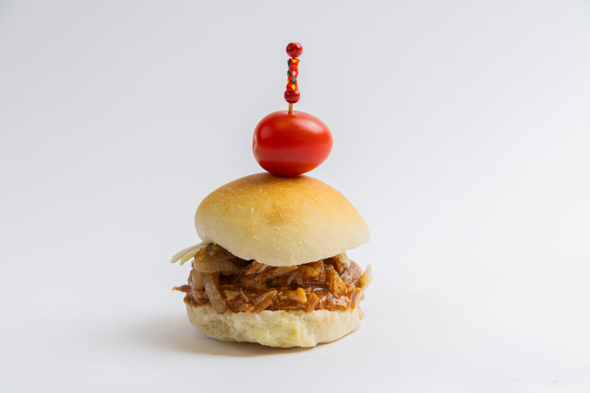 Mini-burgers au porc effiloché BBQ